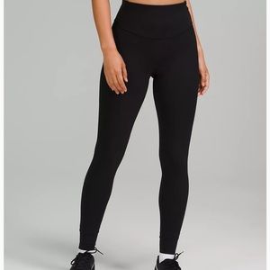 Lululemon base pace tight